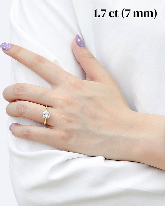 Elara - 18k Geelgouden Cushion Solitair Moissanite Ring - 0.6 karaat