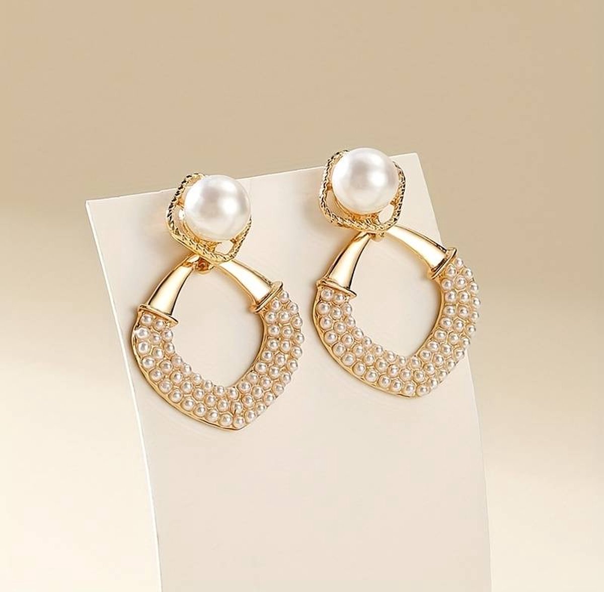 Parel oorbellen-Parel sieraden-Oorbel accessoires-Elegante oorbellen- Oorknoppen-1Paar/Gouden kleur parel oorbellen / Kerst cadeau & Sinterklaas cadeau / verjaardag Cadeau