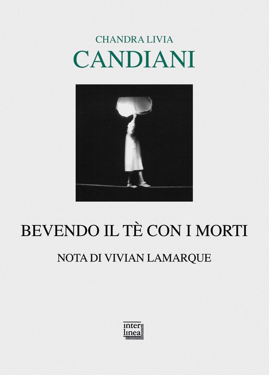 Bevendo il tè con i morti - cover