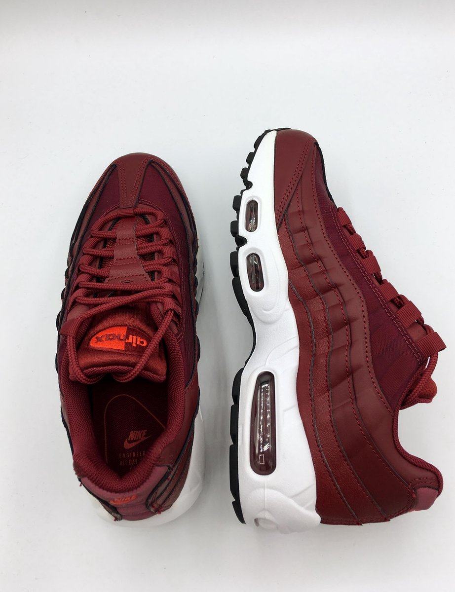 Nike Air Max 95 Sneakers Dames - Maat 37.5 | bol.com