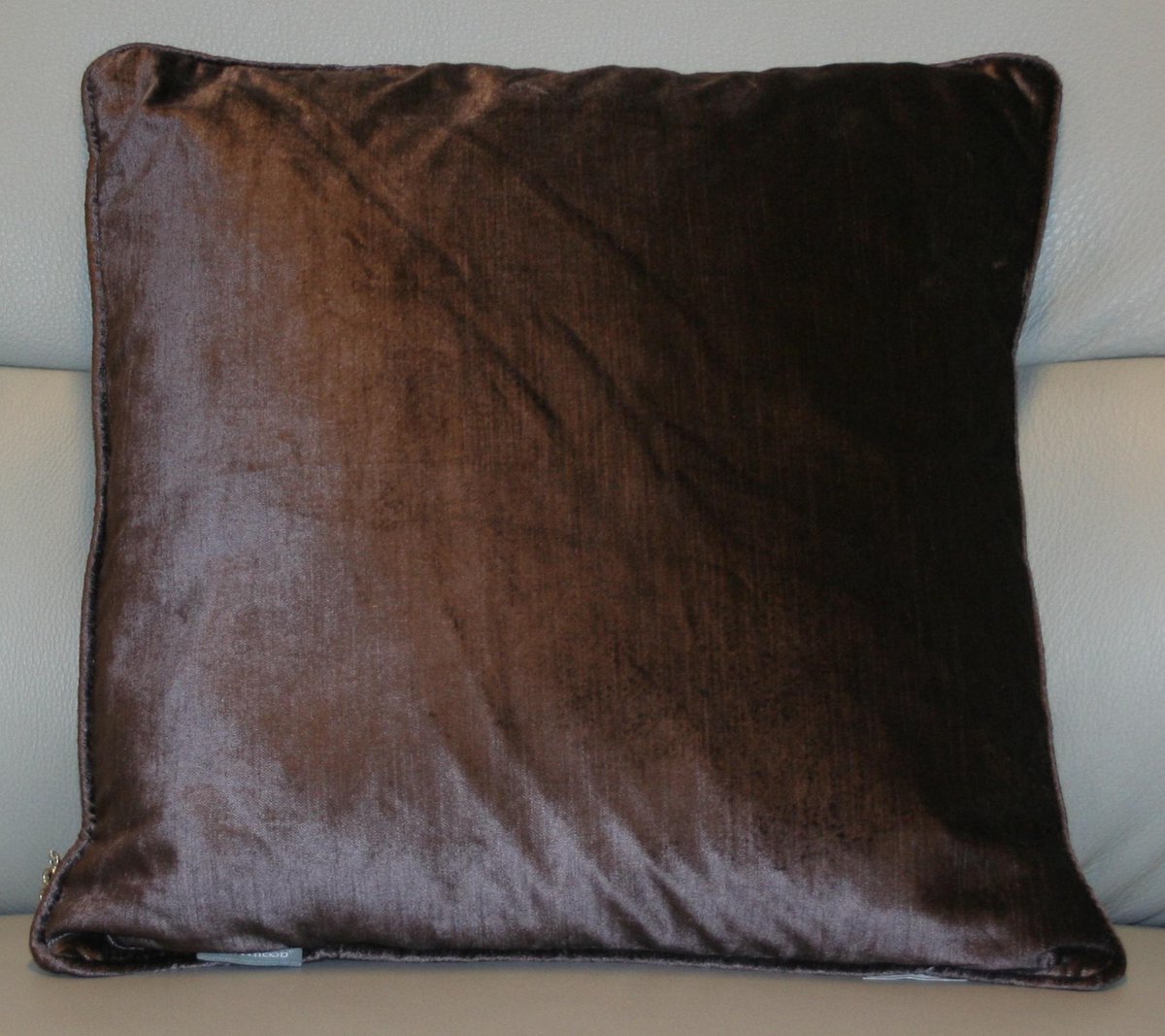Sierkussen Lovisa - donker taupe - 45x45 cm