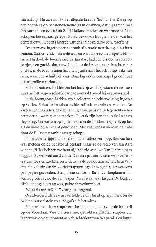 Pagina uit een boek met tekst over de Tweede Wereldoorlog.