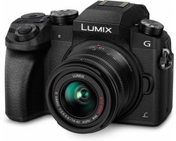 Panasonic Lumix DMC-G7 + 14-42mm f/3.5-5.6 - Zwart