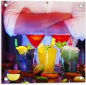 Tuinposter – Diverse Cocktails met Stukjes Fruit - 50x50 cm Foto op Tuinposter (wanddecoratie voor buiten en binnen)