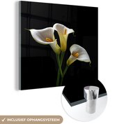 MuchoWow® Glasschilderij 20x20 cm - Schilderij acrylglas - Planten - Bloemen - Wit - Natuur - Botanisch - Foto op glas - Schilderijen