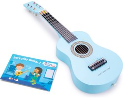 foto van New Classic Toys - Houten speelgoedgitaar met draagriem - Speelgoedinstrument - Mijn eerste gitaar - Blauw - Inclusief muziekboekje