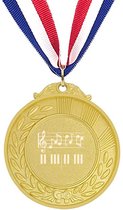 Akyol - piano medaille goudkleuring - Piano - beste piano speler - gegraveerde sleutelhanger - piano keyboard - cadeau - piano stickers - gegrafeerde sleutelhanger - gepersonaliseerd - sleutelhanger met naam
