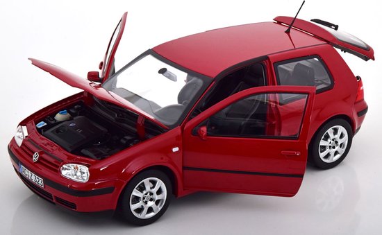 Volkswagen Golf IV - Voiture miniature à l'échelle 1:18