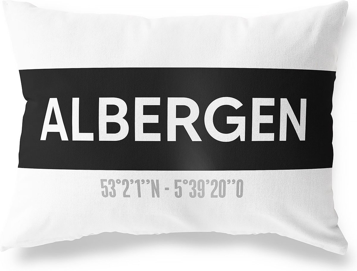 Tuinkussen ALBERGEN - OVERIJSSEL met coördinaten - Buitenkussen - Bootkussen - Weerbestendig - Jouw Plaats - Studio216 - Modern - Zwart-Wit - 50x30cm