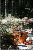 Poster Glanzend – Bomen - Bossen - Planten - Mandje - Kleed - Eten - Drinken - Wijn - 100x150 cm Foto op Posterpapier met Glanzende Afwerking