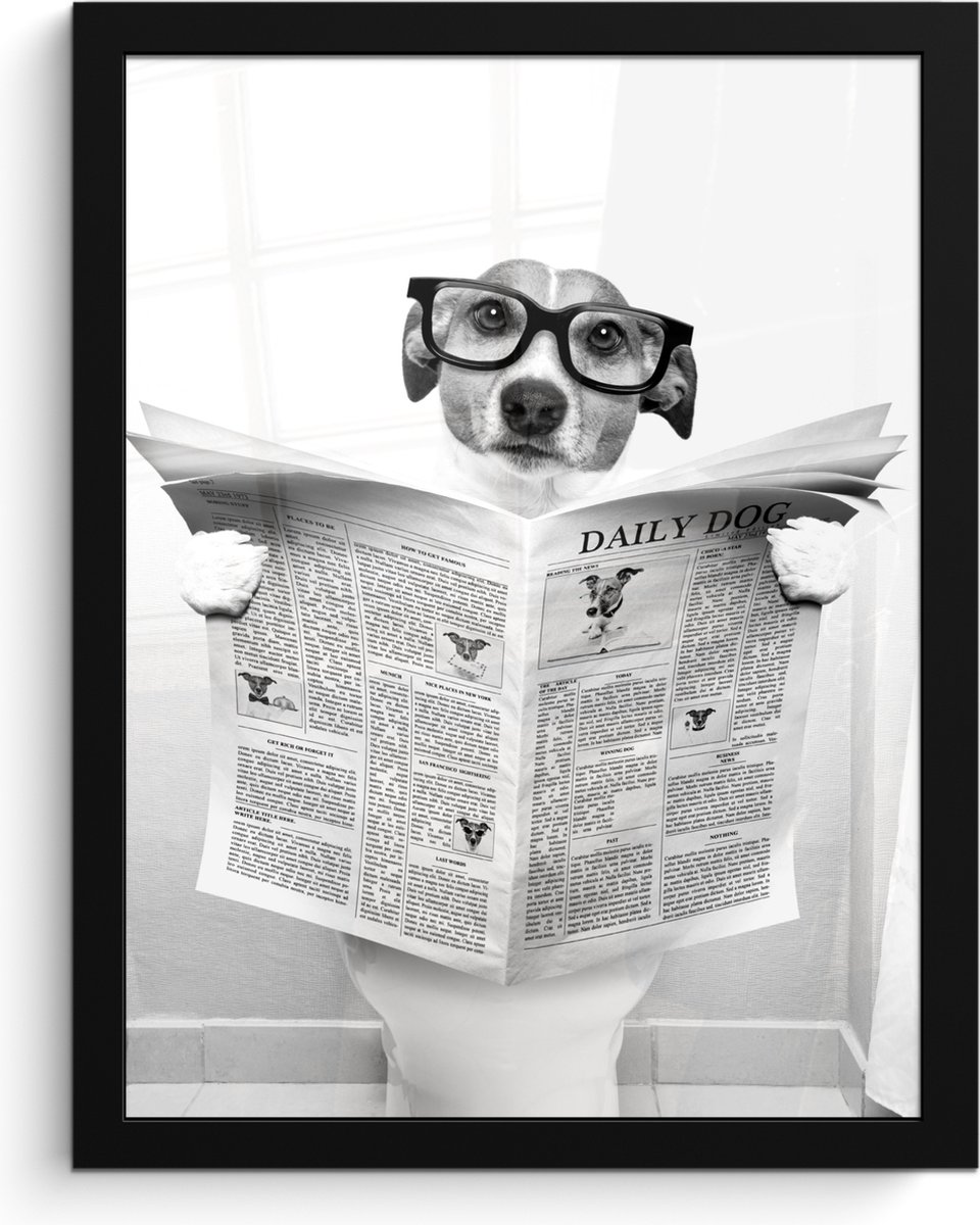FrameYourWall Poster in lijst - Fotolijst 30x40 cm - Posters - Hond - Krant - Toilet - Zwart wit - Dieren - Posterlijst zwart - Wanddecoratie badkamer - Muurdecoratie WC - Decoratieve accessoires - Toilet muur decoratie Hond - WC