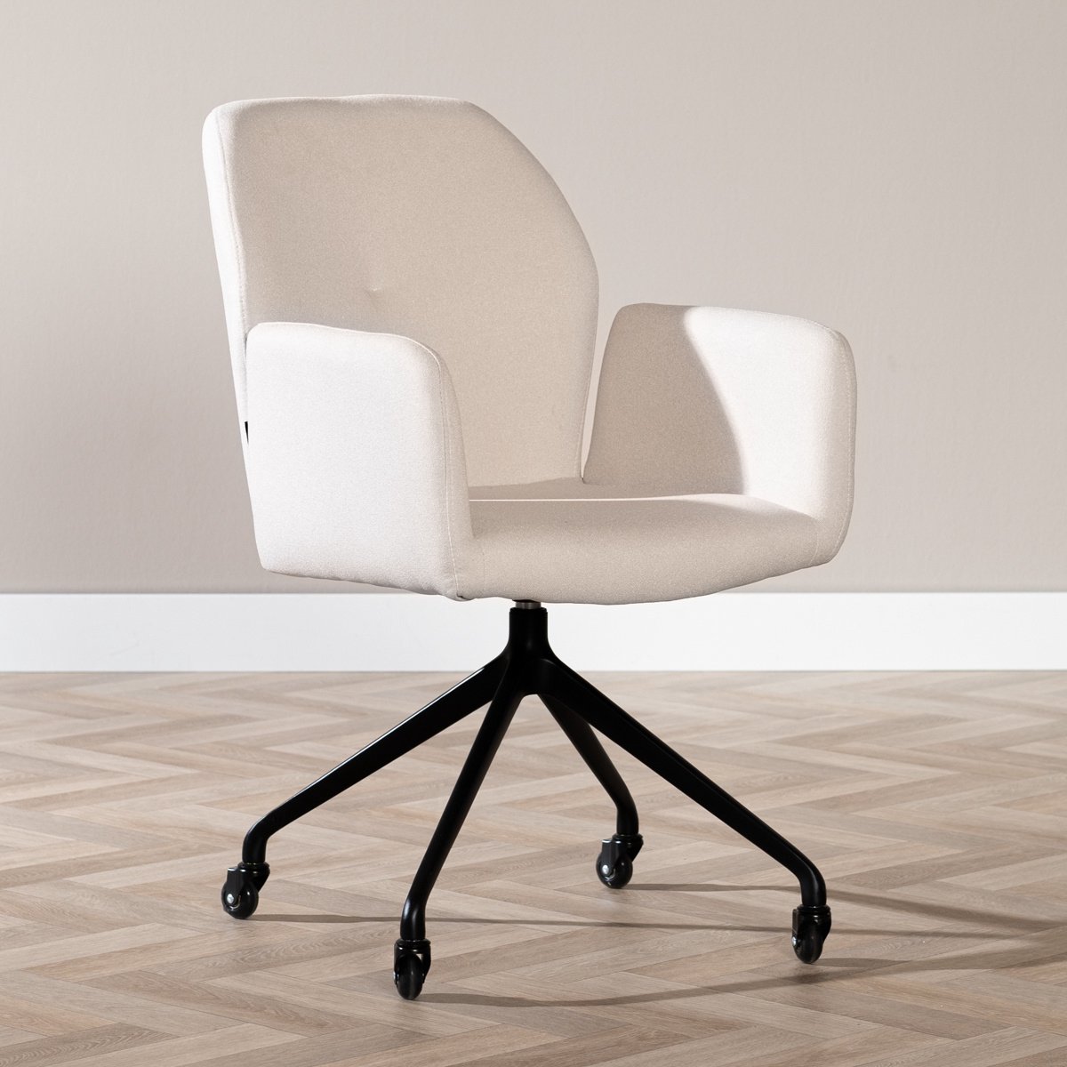 Bronx71® Scandinavische eetkamerstoel op wieltjes Runa gerecyclede stof off white - stoel