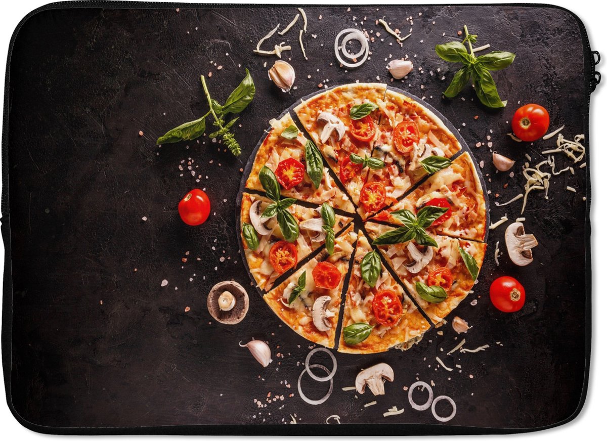 Laptophoes 13 inch - Pizza - Groente - Kruiden - Keuken - Industrieel - Laptop sleeve - Binnenmaat 32x22,5 cm - Zwarte achterkant