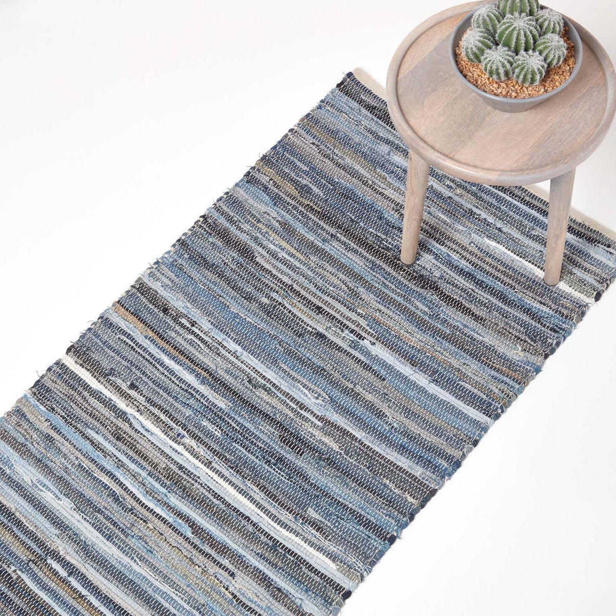 Homescapes Denim vloerkleed loper blauw gestreept, 66x200 cm – voddenkleed van gerecycled denim