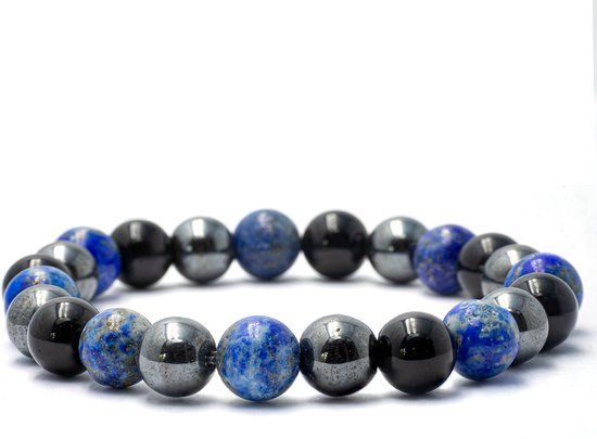 Armband met afwisselend blauwe lapis lazuli, zwarte onyx en grijs-zilveren hematiet kralen.