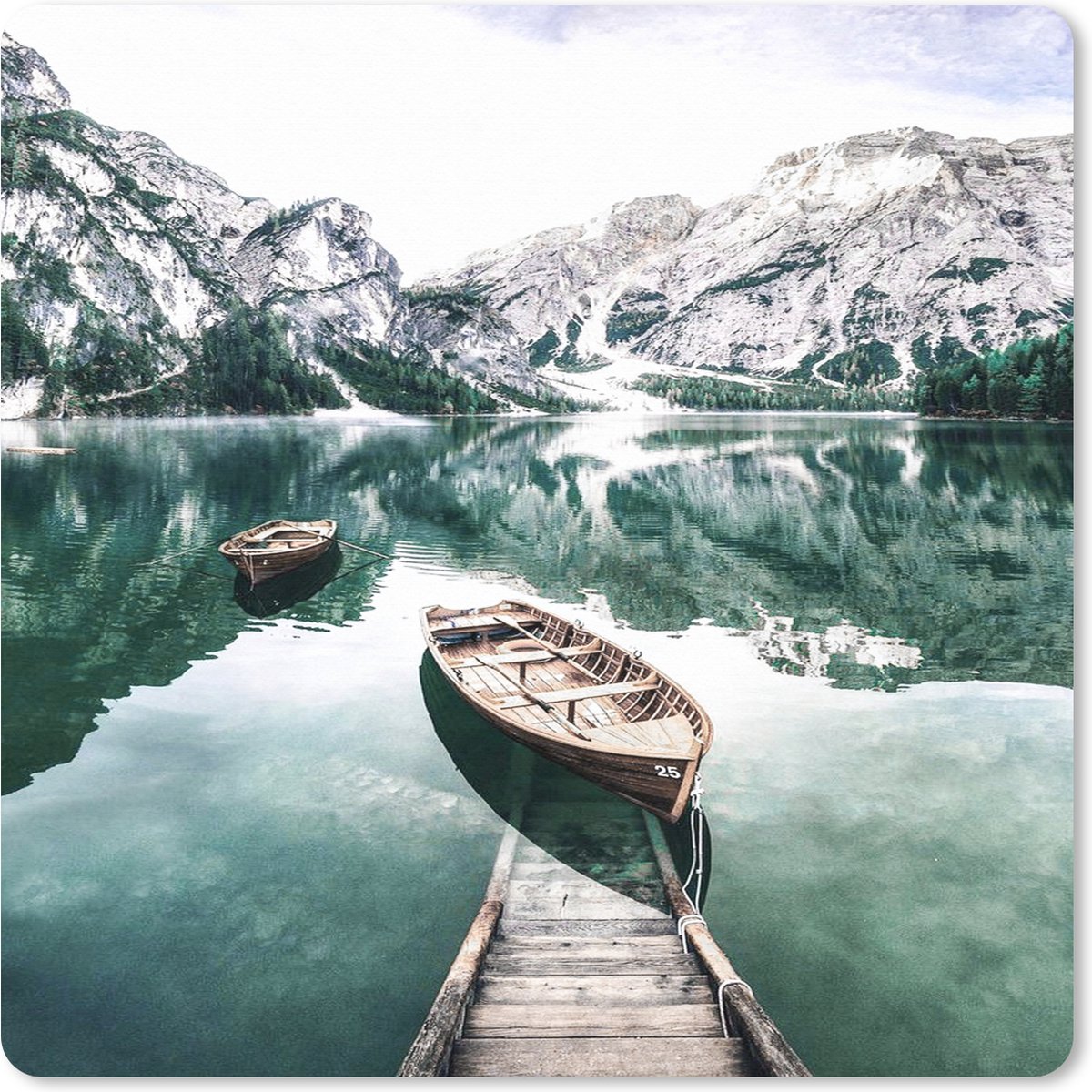 Muismat XXL 50x50 cm - Bureau onderlegger - Bureau mat Bergen - Sneeuw - Winter - Boten - Meer - Natuur - Bureaumat - Gaming mousepad xl - Bureaulegger groot - Computer deskmat