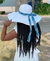 Witte Zomerhoed / dameshoed met Afrikaanse print band - Blauwe triangles / Strandhoed / Zonnehoed / Strohoed / Beach hat