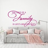 Muursticker The Love Of A Family Is Life's Greatest Gift -  Roze -  120 x 65 cm  -  alle muurstickers  woonkamer  engelse teksten - Muursticker4Sale