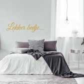 Muursticker Lekker Bedje... -  Goud -  160 x 42 cm  -  slaapkamer  nederlandse teksten  alle - Muursticker4Sale