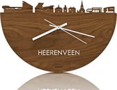 Skyline Klok Heerenveen Notenhout - Ø 40 cm - Woondecoratie - Wand decoratie woonkamer - WoodWideCities