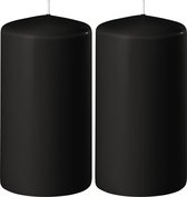 2x Zwarte cilinderkaarsen/stompkaarsen 6 x 15 cm 58 branduren - Geurloze kaarsen zwart - Woondecoraties
