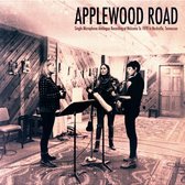 Applewood Road