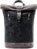 Moodadventures | Tassen | Rugzak Zwart Oiled Waxed Canvas - Leer | Met Beschermend Laptopvak