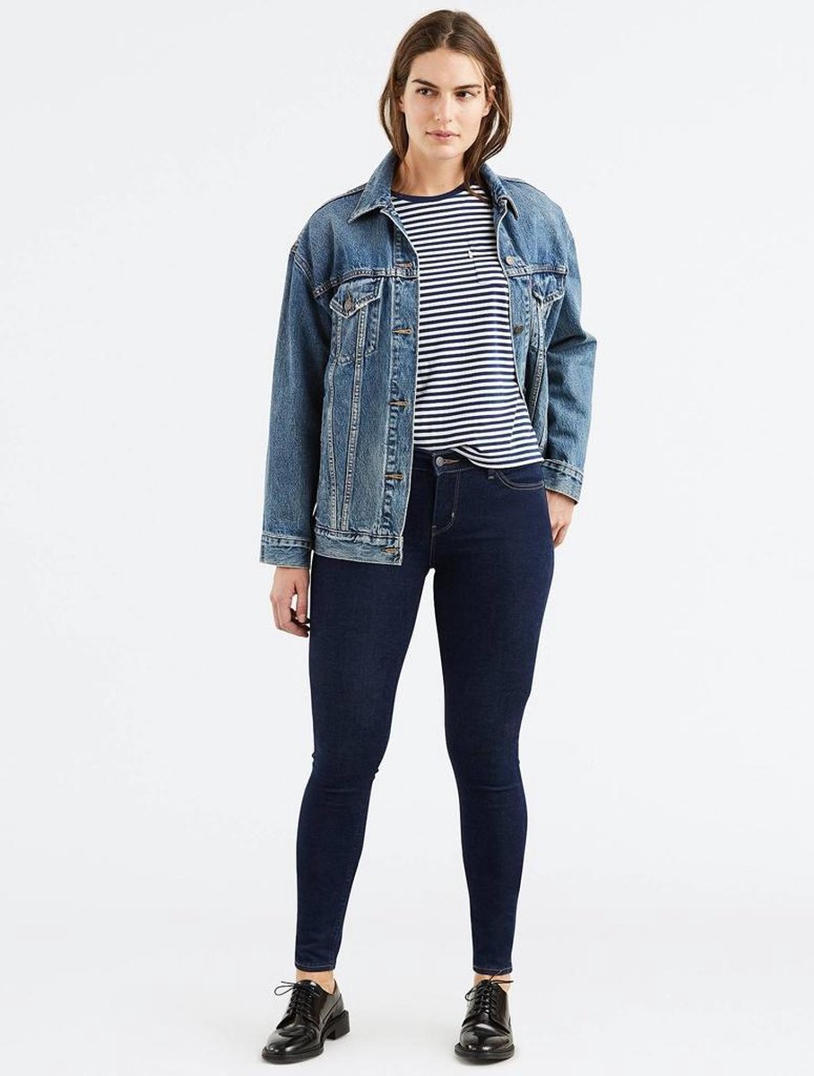 701 levi's super skinny