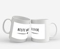 Deux tasses blanches avec le texte 'Beste broer ever' et un petit cœur.