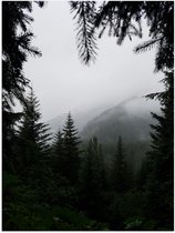 WallClassics - Poster (Mat) - Mist in de Bergen - 30x40 cm Foto op Posterpapier met een Matte look