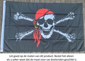Jolly Roger Vlag 150x90CM - Skull - Schedel - Creep - Doodskop - Doodshoofd - Halloween - Piraat met ooglapje - Piraten - Flag Polyester