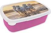 Broodtrommel Roze - Lunchbox Paarden - Water - Strand - Dieren - Brooddoos 18x12x6 cm - Brood lunch box - Broodtrommels voor kinderen en volwassenen