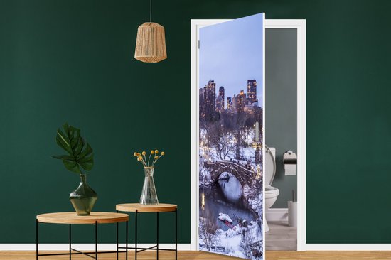 Deursticker New York - Central Park - Winter - 75x205 cm - Deurposter