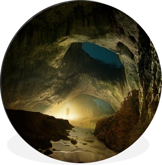 WallCircle - Wandcirkel - Muurcirkel - Een lamp in de Devetashka grot in Bulgarije - Aluminium - Dibond - 30x30 cm - Binnen en Buiten