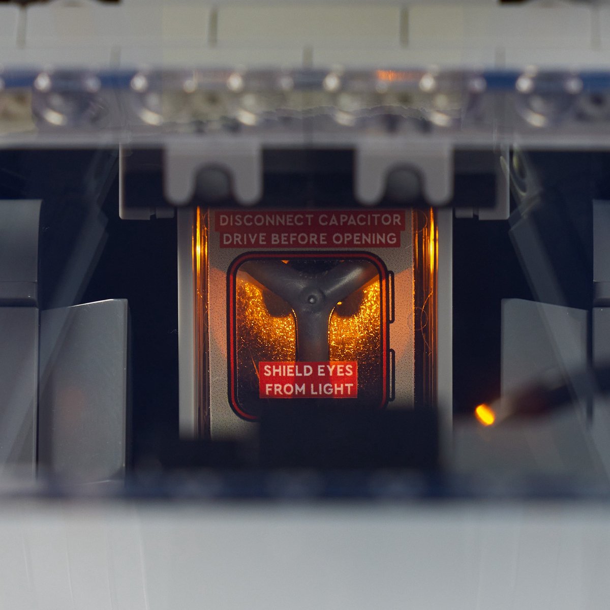 LEGO Back to the Future Time Machine - 10300 — afbeelding 15
