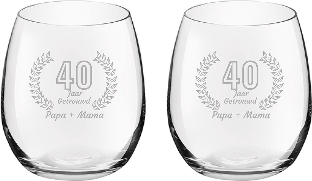 Gegraveerde set Drinkglazen 39cl Papa + Mama 40 jaar getrouwd