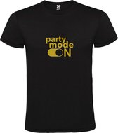Zwart T-Shirt met “ Party Mode On “ afbeelding Goud Size XL