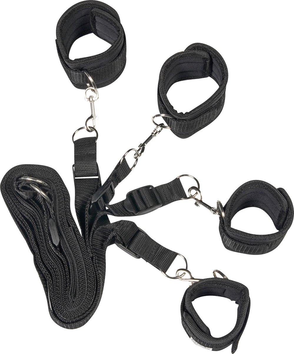 Banoch | Bondageset voor onder bed | stevige zachte neopreen boeien | makkelijk verstelbaar | zwart