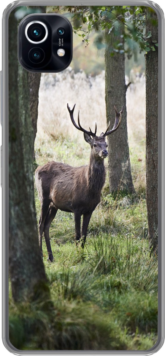Telefoonhoesje Geschikt voor Xiaomi Mi 11 hoesje - Hert - Bomen - Gras - Siliconen Telefoonhoesje Telefoonhoesje