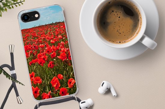 Coque avec cordon iPhone 7 - Une prairie pleine de coquelicots - Siliconen - Bandoulière - Coque arrière avec cordon - Coque pour téléphone avec cordon - Coque avec corde