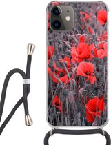 Hoesje met koord Geschikt voor iPhone 12 Mini - Rode Klaprozen in een zwart wit afbeelding - Siliconen - Crossbody - Backcover met Koord - Telefoonhoesje met koord - Hoesje met touw