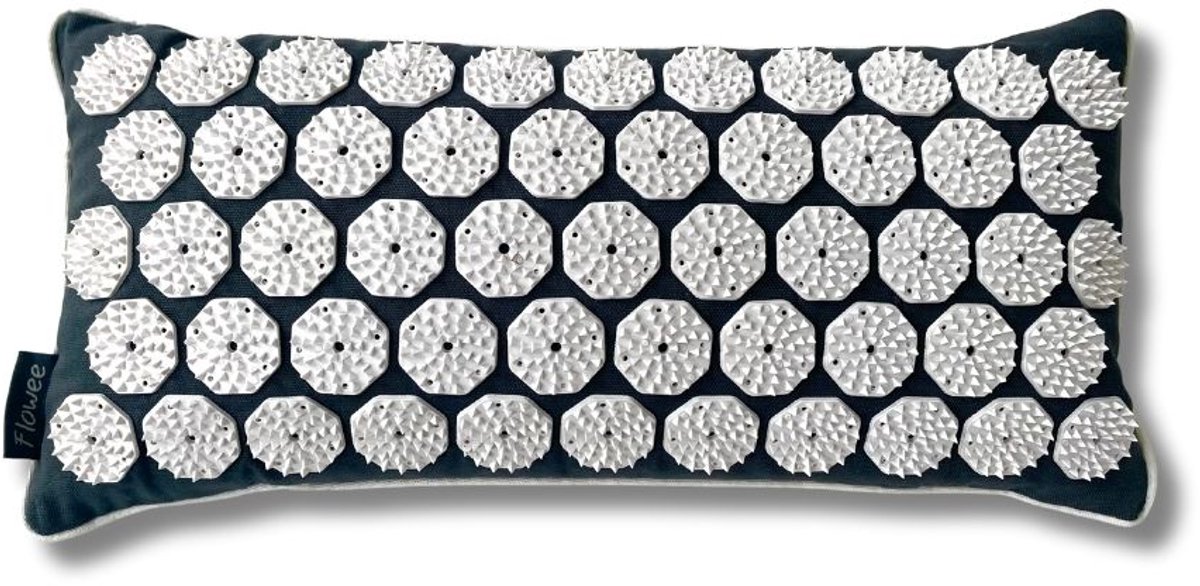 Goedkoopste Flowee Spijkerkussen ECO - Grijs met wit - Vulling Boekweitkaf - 44x22 cm - Acupressuur - Acupunctuur - Shakti Massage - Let op zonder spijkermat!