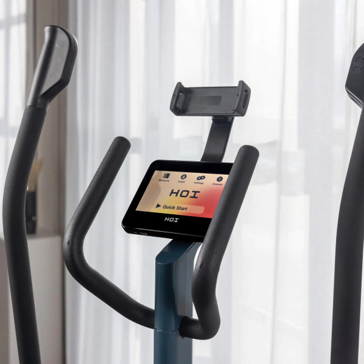 Afbeelding 3 van Kettler HOI Cross PRO BLUEBERRY GREEN – Premium Crosstrainer met 600 Watt, 20 Weerstandsniveaus en 7-inch TFT Touchscreen