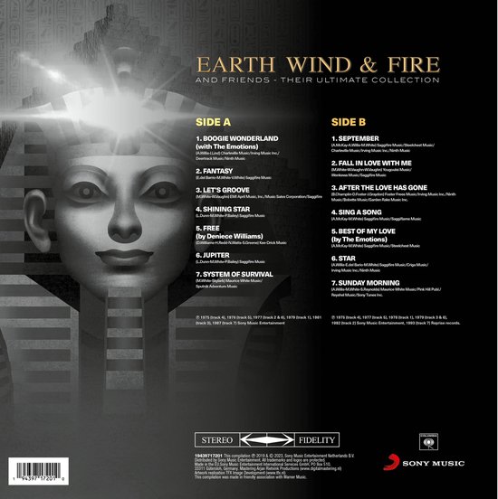Achterkant van de Earth, Wind & Fire 'Their Ultimate Collection' LP hoes met tracklijsten en een farao.