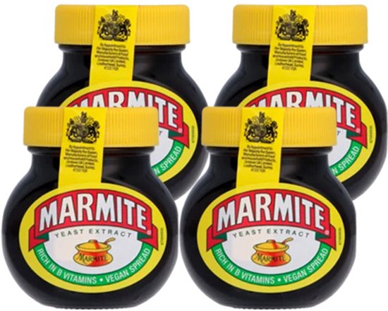 Quatre pots d'extrait de levure Marmite avec un bouchon jaune et le logo Marmite. Texte : 'Marmite Yeast Extract'.