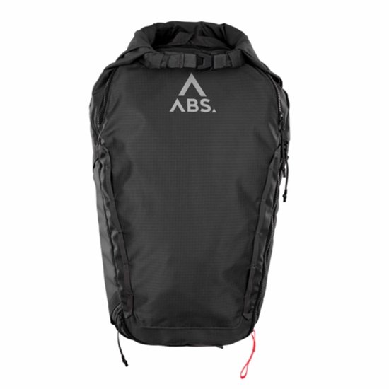Zwarte ABS A.LIGHT tour rugzak met witte ABS-logo. De rugzak heeft meerdere ritsen en gespen.