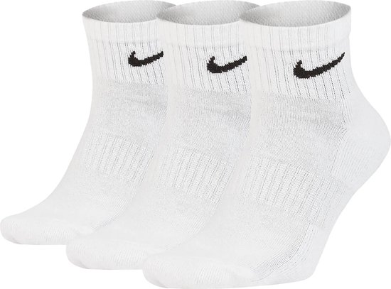 Nike Everyday Lightweight Ankle Socks (3-pack)