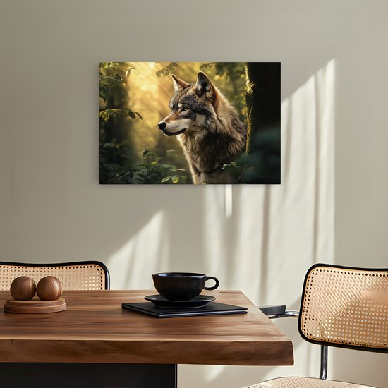 Saammp Canvas Schilderij - Wolf tussen de hoge bomen - Natuur - Landschap - 90x60 - Foto op canvas - Wanddecoratie - Muurdecoratie Woonkamer - Slaapkamer decoratie - Canvas Print