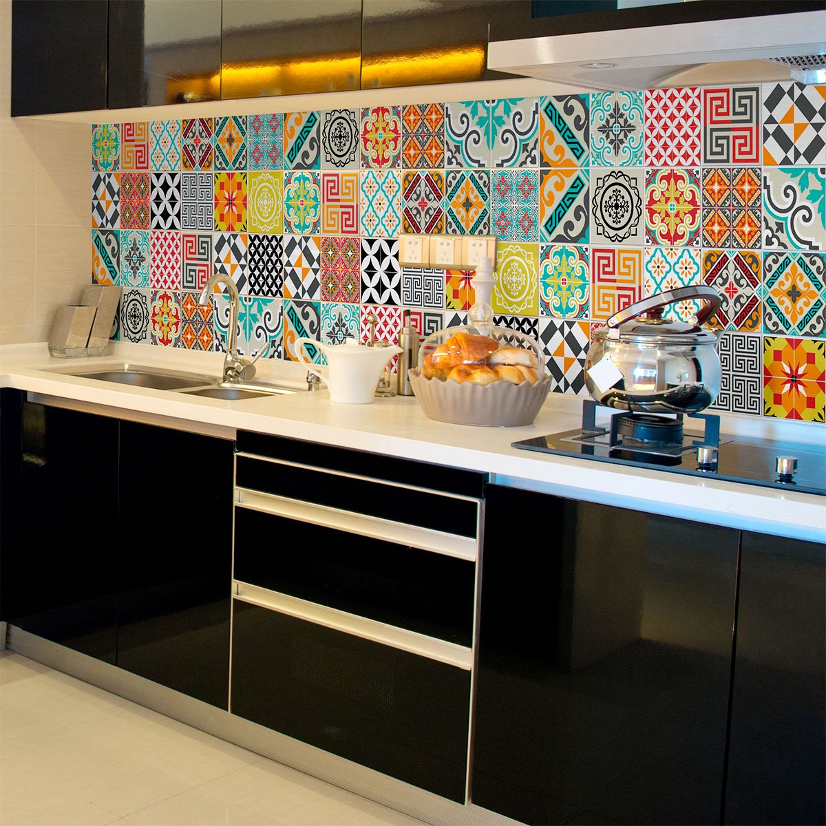 Ambiance Sticker Zelfklevende tegelmuurstickers voor keuken en badkamer - 24 Tina Azulejos tegelstickers - 24 stickers 15x15cm Multi color