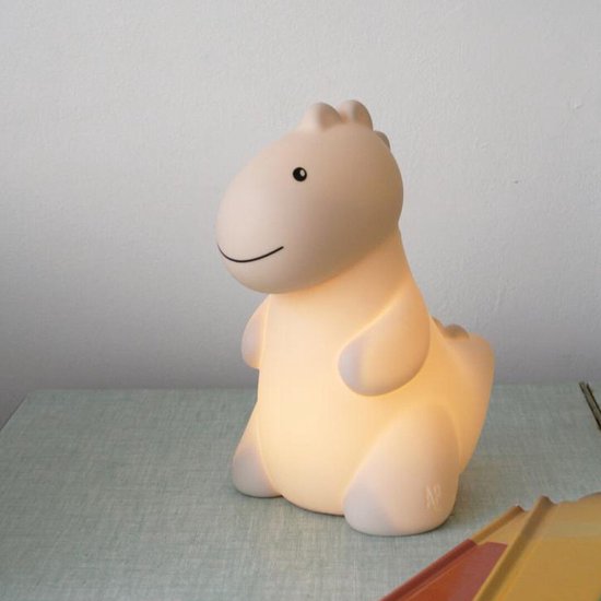 Atelier Pierre Jéroom Dino nachtlamp H20cm sand van Atelier Pierre — afbeelding 3